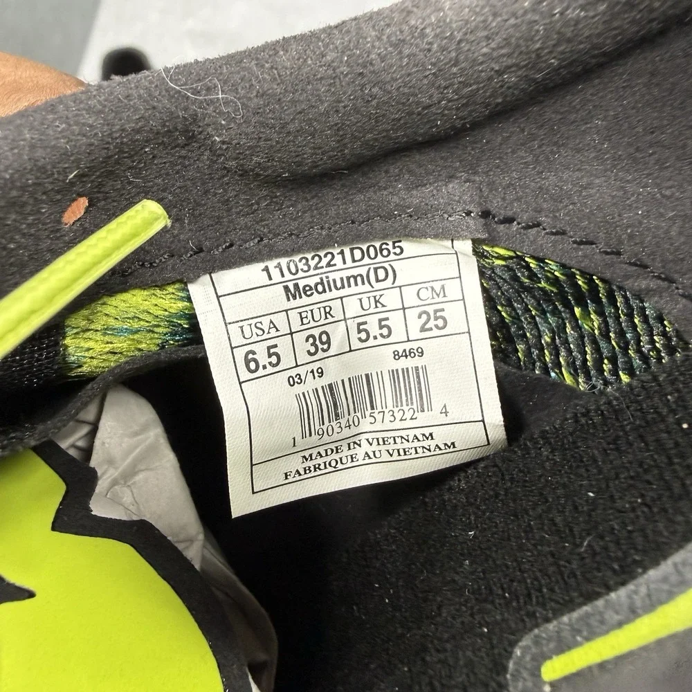 Brooks Mach 19 Spikeless Men's 6.5 D Cross Country Racing Shoes Green 110322